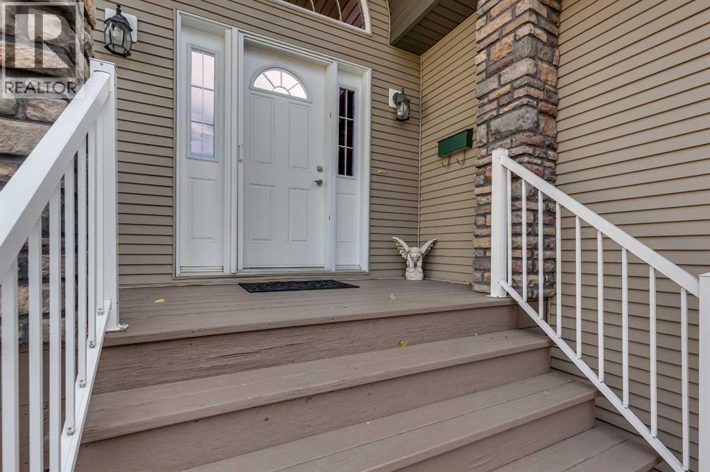 139 Allwright Close, Red Deer, Alberta  T4R 3P1 - Photo 2 - A2267920