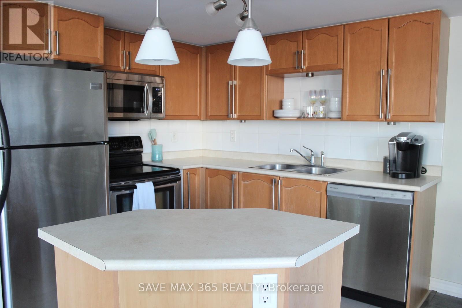 1003 - 18 Yonge Street, Toronto, Ontario  M5E 1Z8 - Photo 10 - C12491972