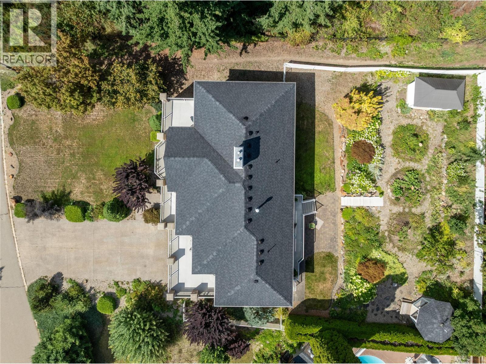 5231 11 Street Ne, Salmon Arm, British Columbia  V1E 3N3 - Photo 3 - 10359926