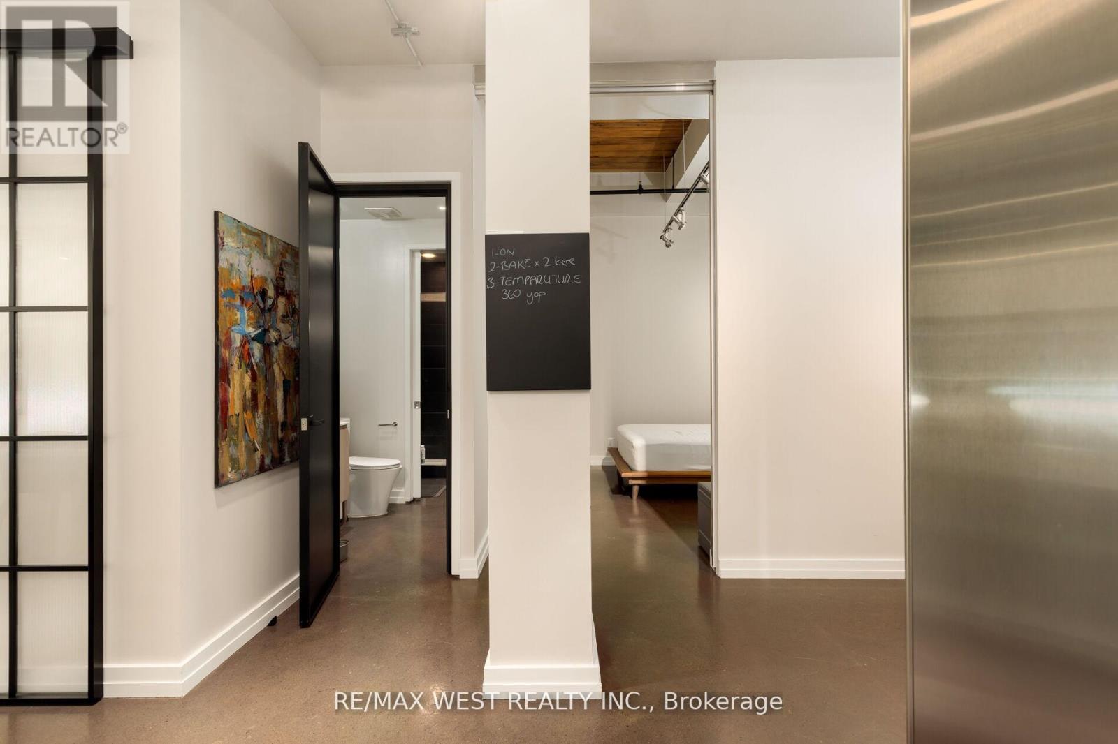 115 - 43 Hanna Avenue, Toronto, Ontario  M6K 1X1 - Photo 8 - C12493598