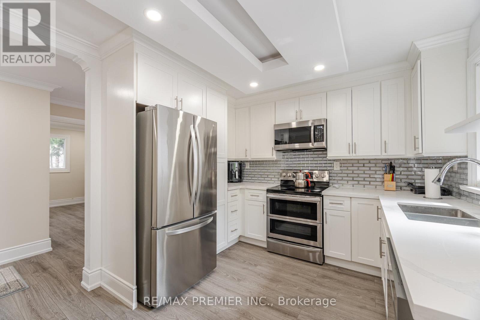 173 Torresdale Avenue, Toronto, Ontario  M2R 3E3 - Photo 13 - C12493618