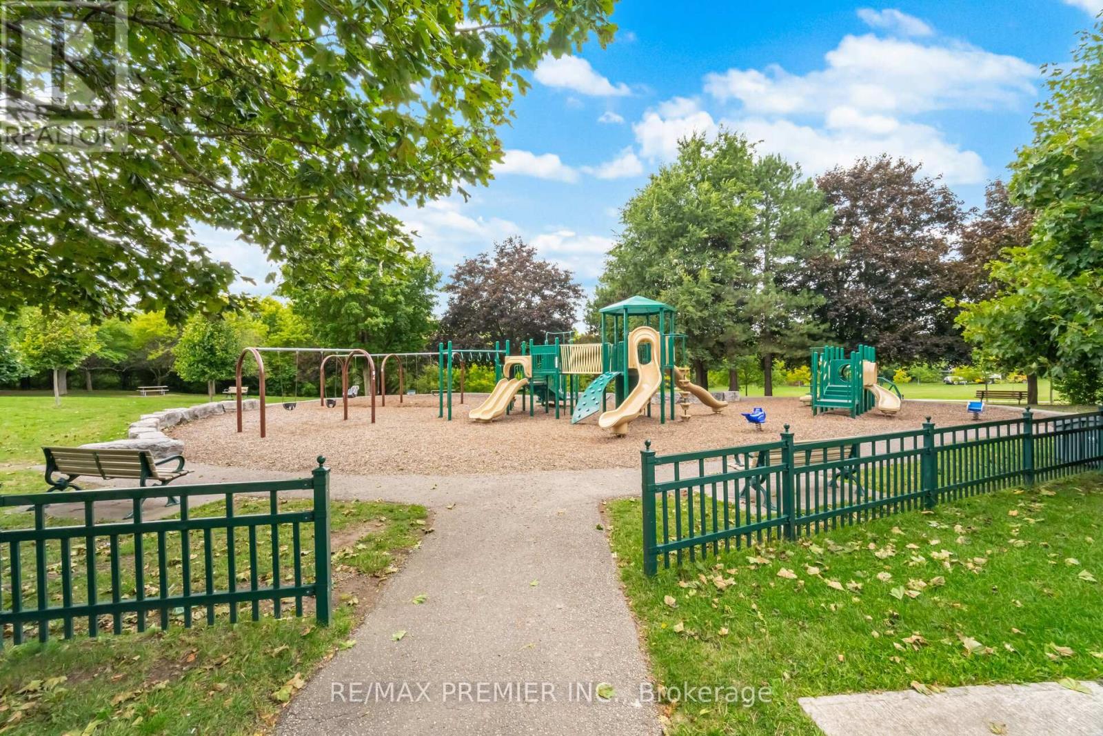 173 Torresdale Avenue, Toronto, Ontario  M2R 3E3 - Photo 49 - C12493618