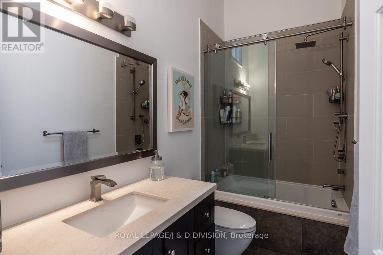 28 Alcorn Avenue, Toronto, Ontario  M4V 1E4 - Photo 20 - C12493632