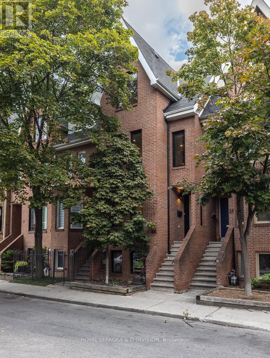 28 Alcorn Avenue, Toronto, Ontario  M4V 1E4 - Photo 26 - C12493632