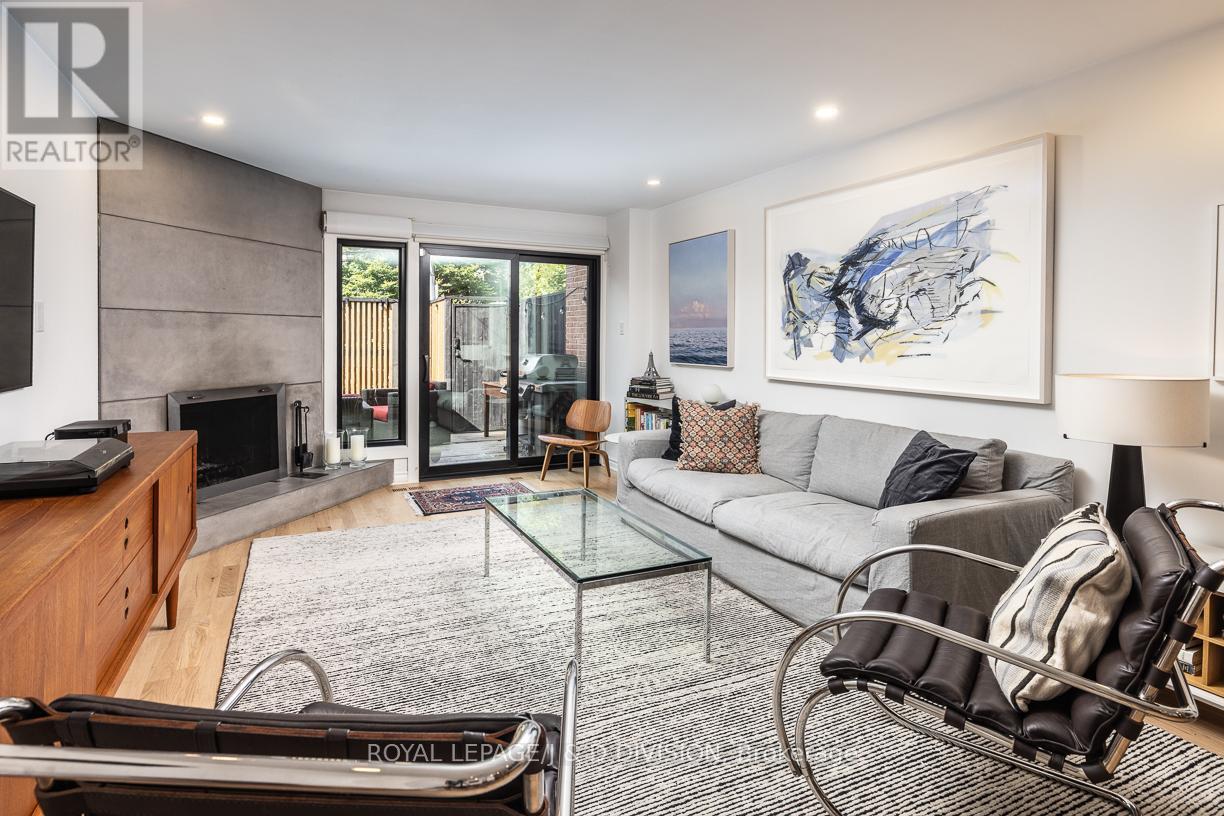 28 Alcorn Avenue, Toronto, Ontario  M4V 1E4 - Photo 3 - C12493632