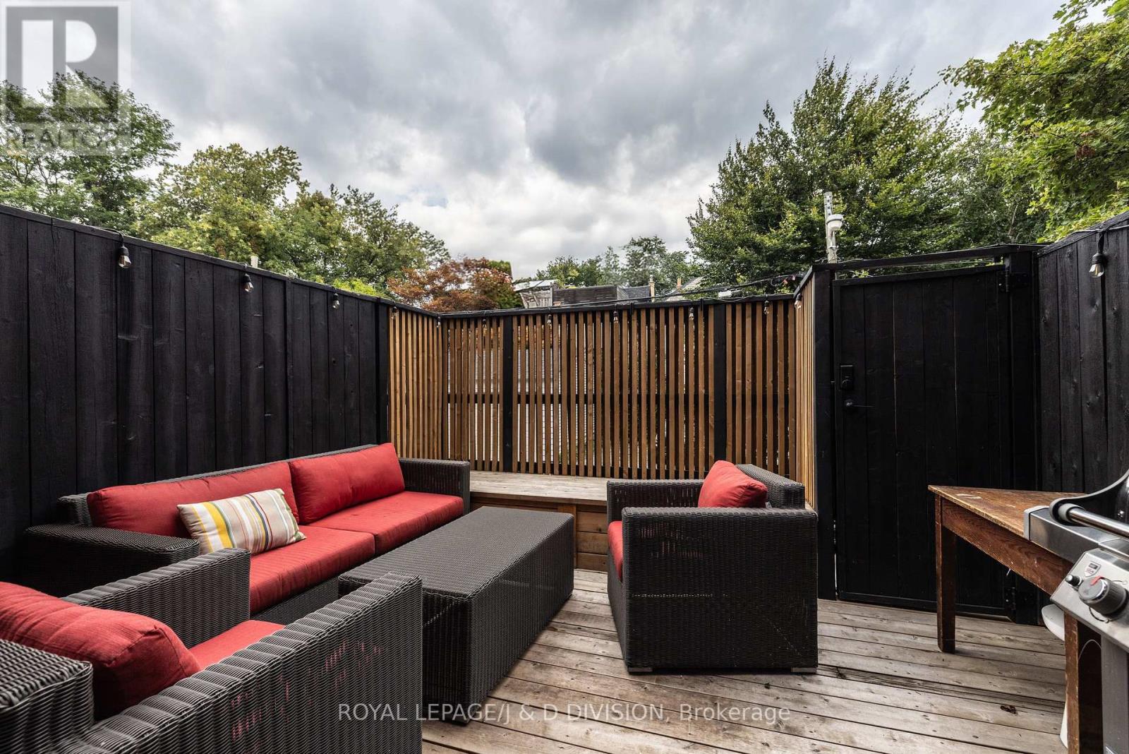 28 Alcorn Avenue, Toronto, Ontario  M4V 1E4 - Photo 4 - C12493632