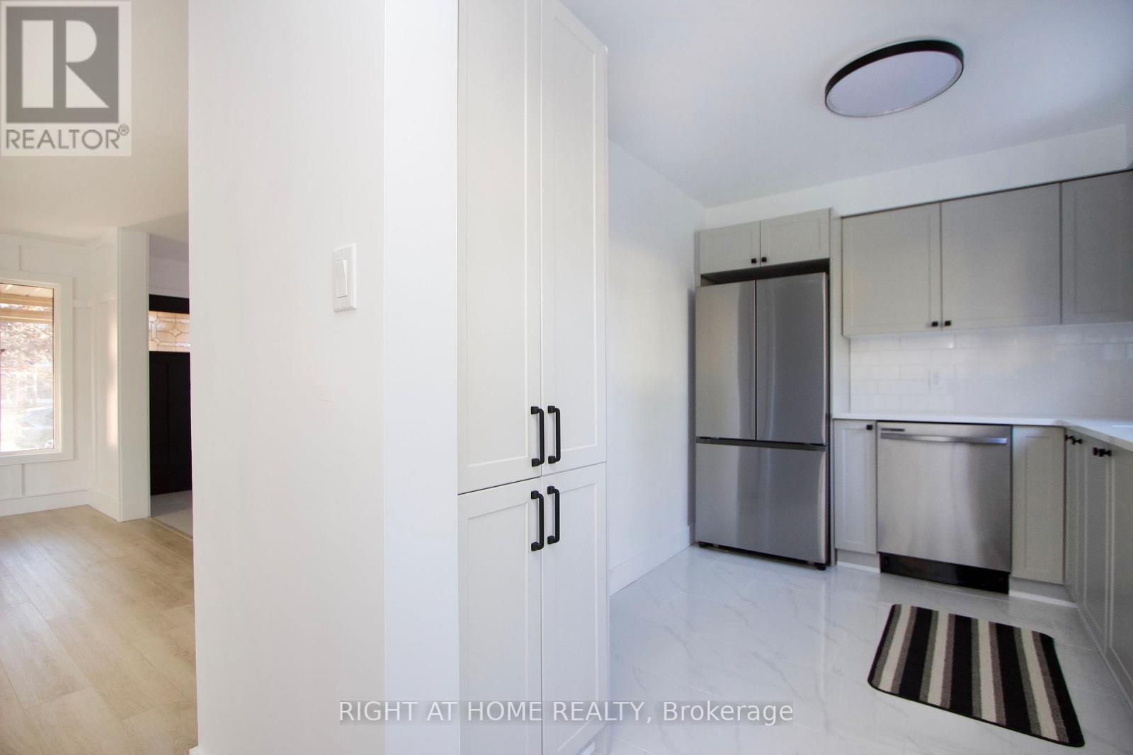 6 Humphrey Drive, Ajax, Ontario  L1S 4X8 - Photo 34 - E12493630