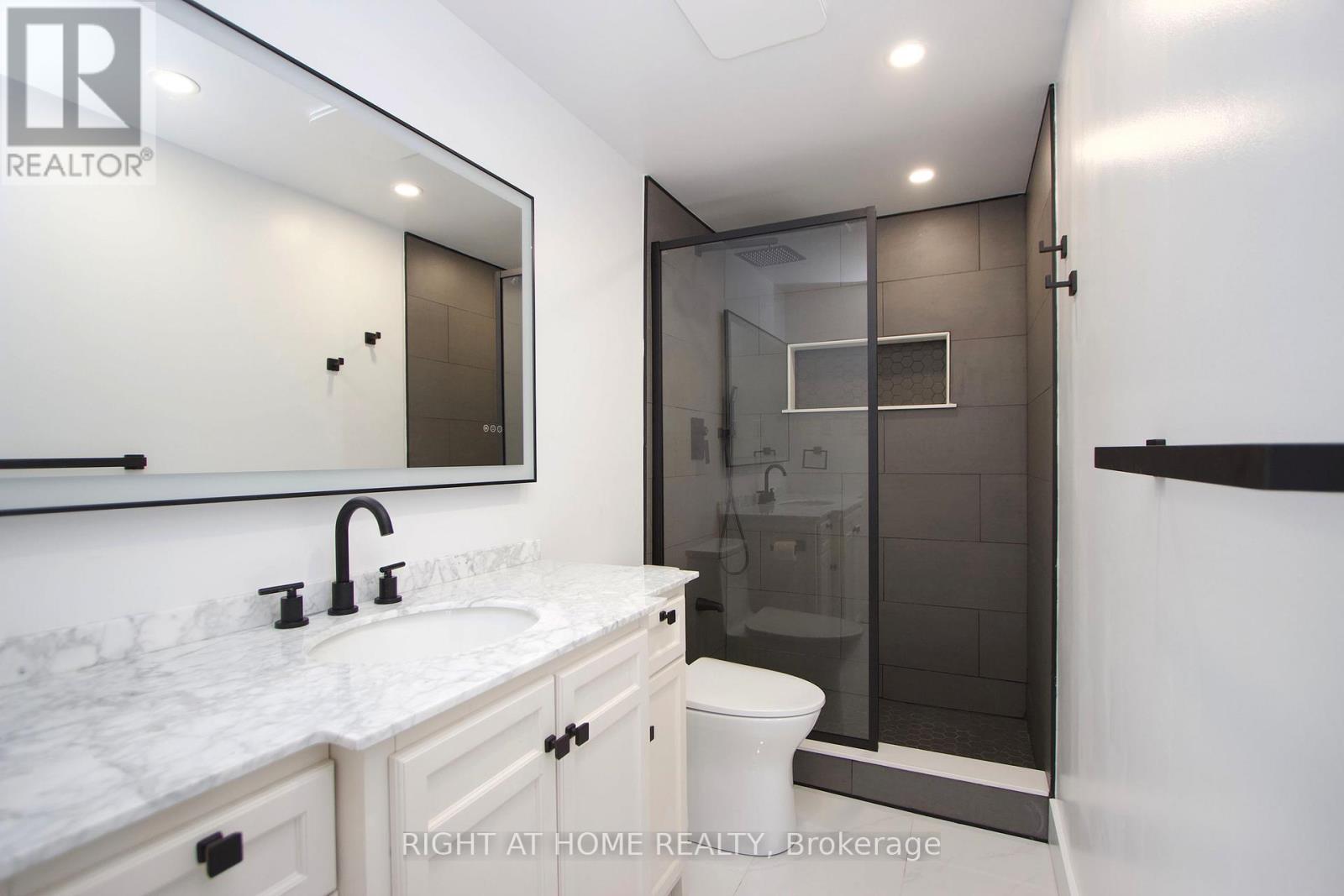 6 Humphrey Drive, Ajax, Ontario  L1S 4X8 - Photo 37 - E12493630