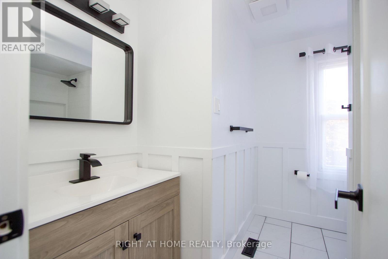 6 Humphrey Drive, Ajax, Ontario  L1S 4X8 - Photo 40 - E12493630