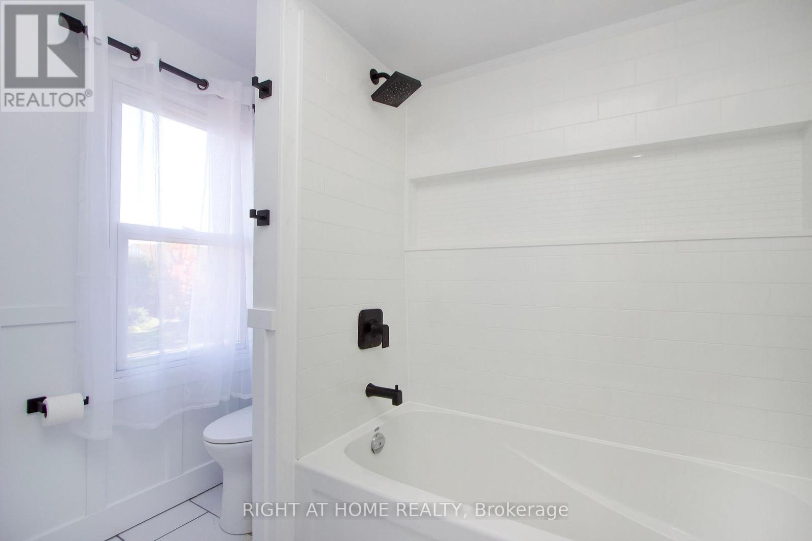 6 Humphrey Drive, Ajax, Ontario  L1S 4X8 - Photo 41 - E12493630