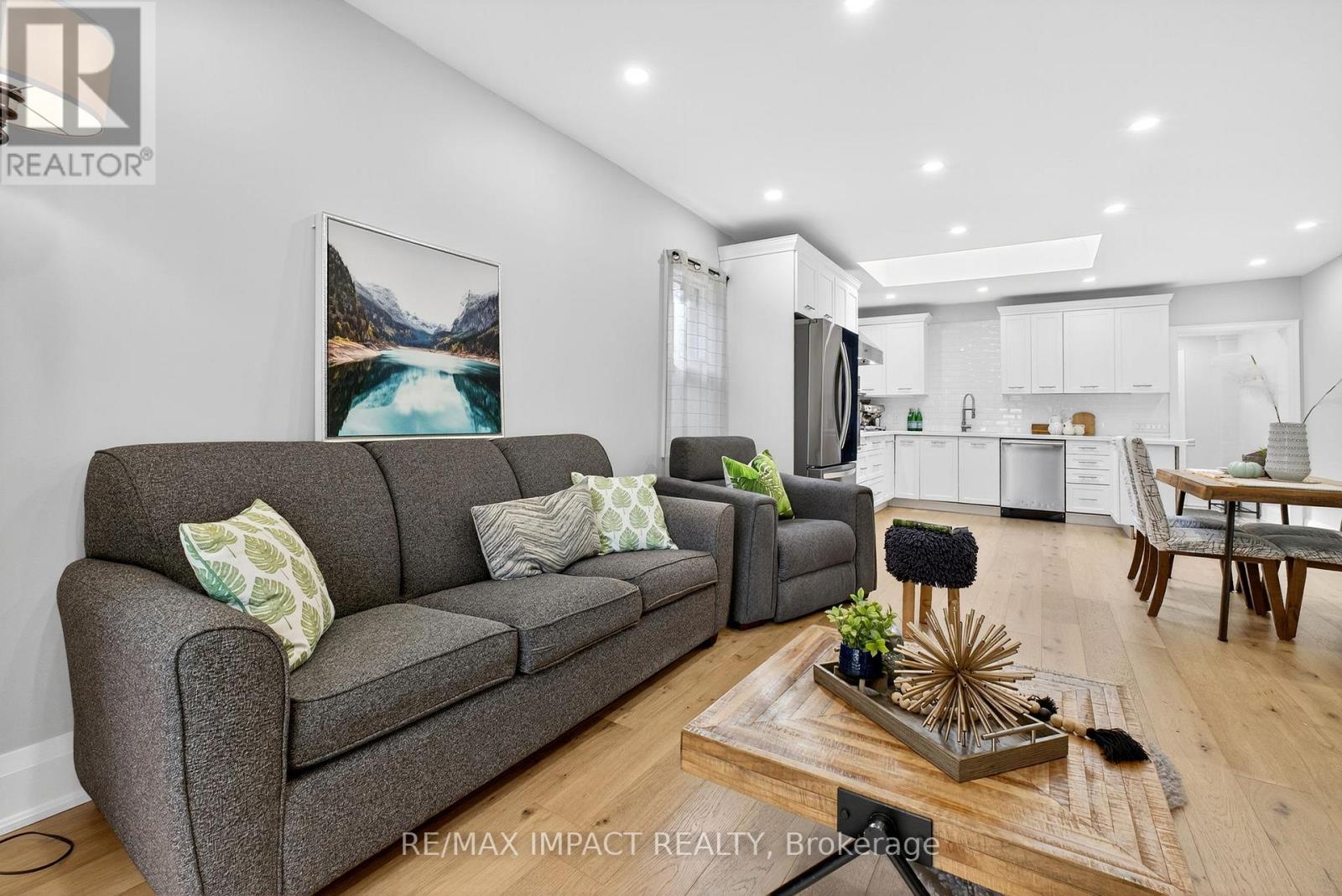 41 Mcdonald Avenue, Toronto, Ontario  M1L 3Y7 - Photo 16 - E12493652