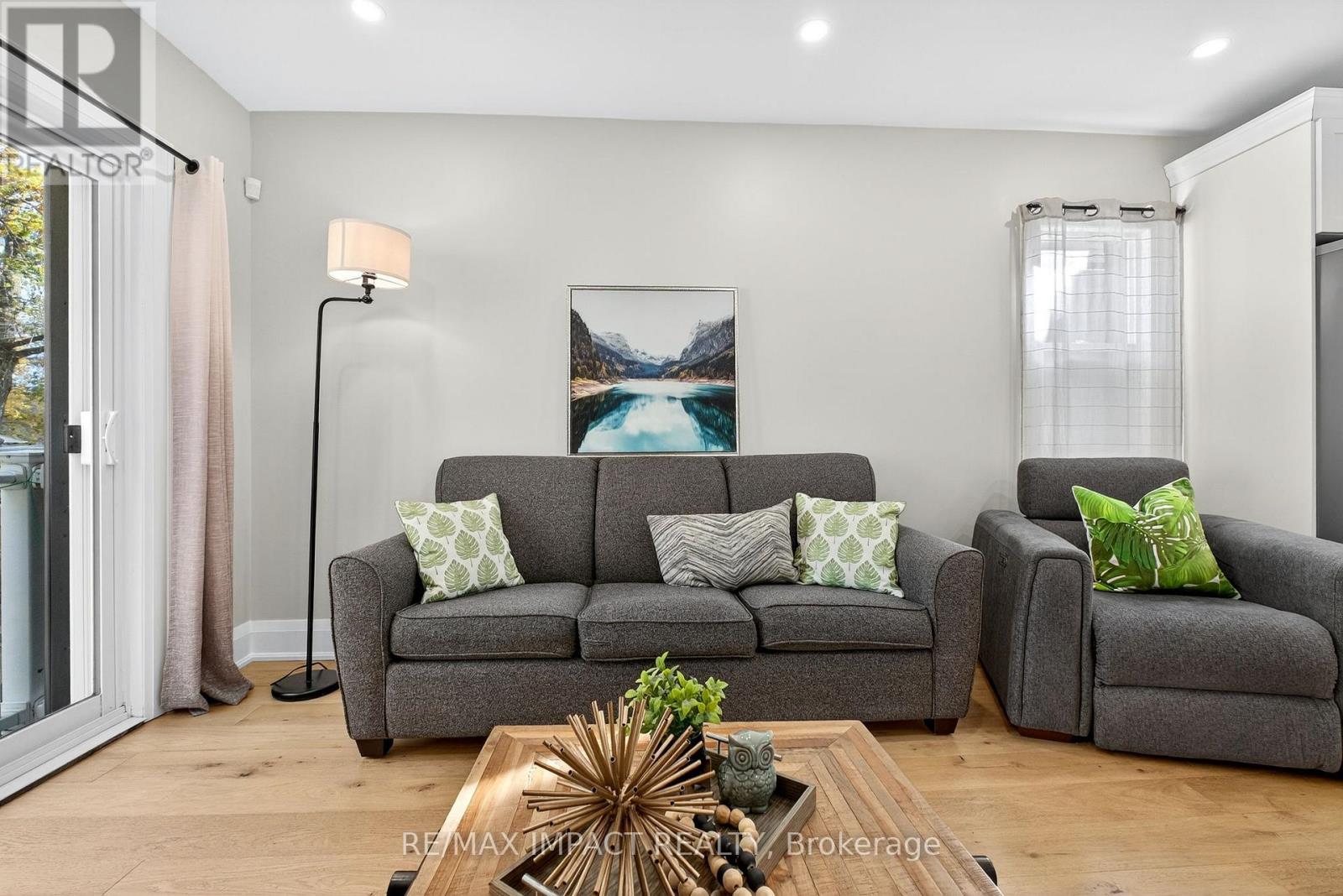 41 Mcdonald Avenue, Toronto, Ontario  M1L 3Y7 - Photo 18 - E12493652