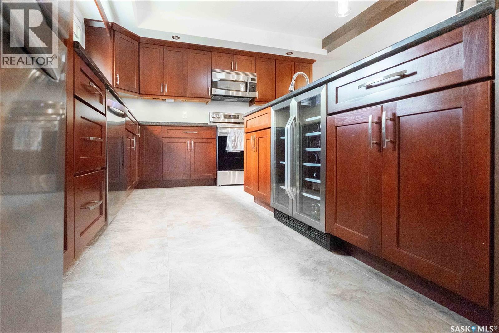 3 Dolphin Bay, Regina, Saskatchewan  S4S 3J7 - Photo 22 - SK022033