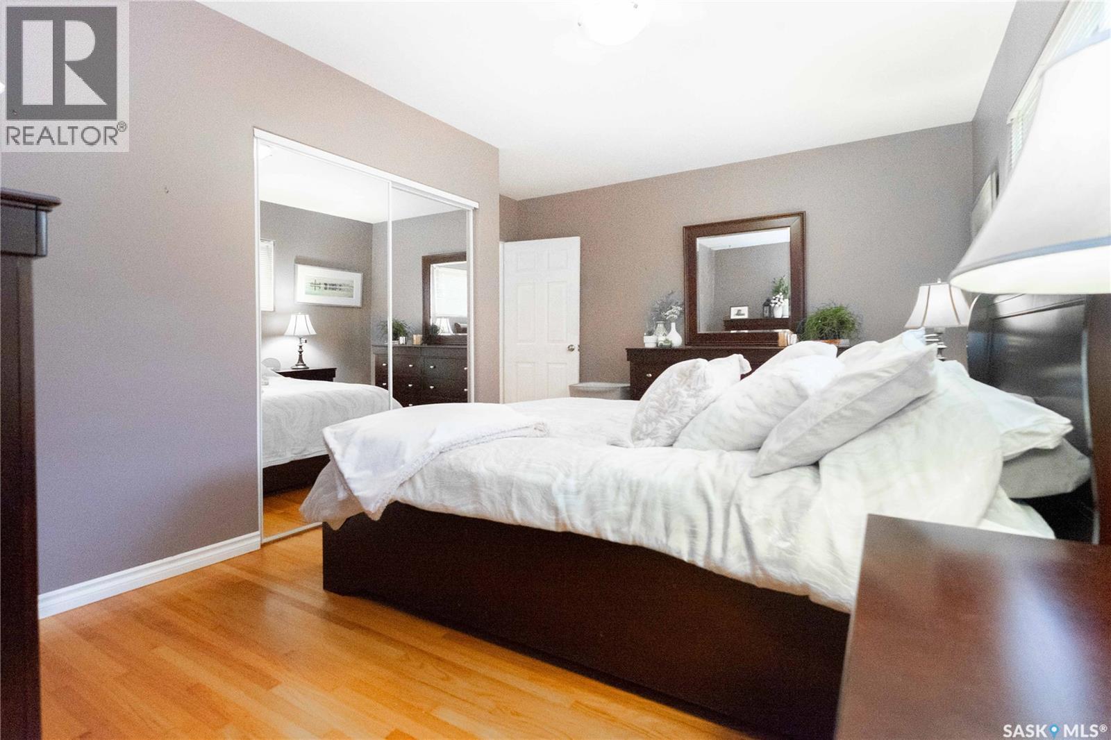 3 Dolphin Bay, Regina, Saskatchewan  S4S 3J7 - Photo 28 - SK022033