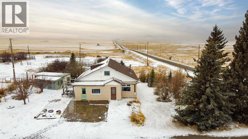 1227 TWP RD 70, Cowley, Alberta