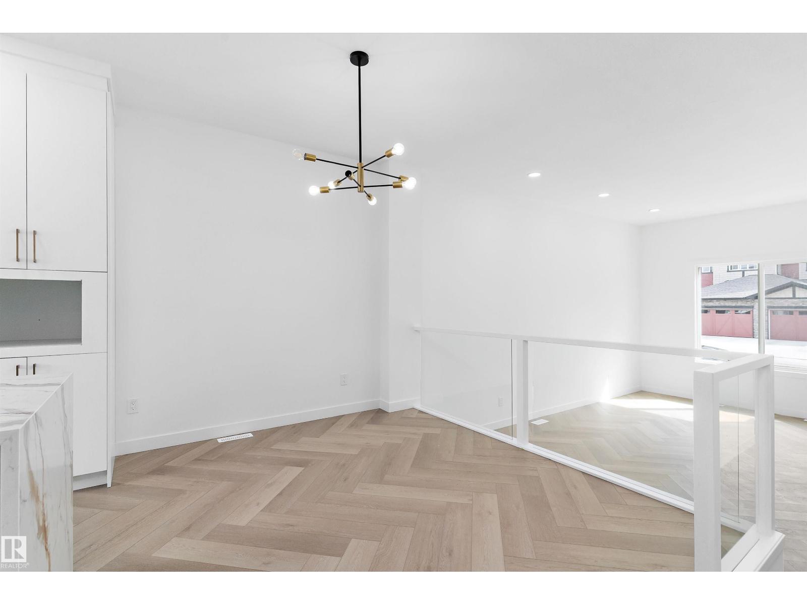 838 Northern Harrier Ln Nw, Edmonton, Alberta  T5R 2V5 - Photo 8 - E4452906