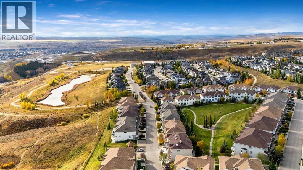 160 Sunset Point, Cochrane, Alberta  T4C 0k9 - Photo 39 - A2263935