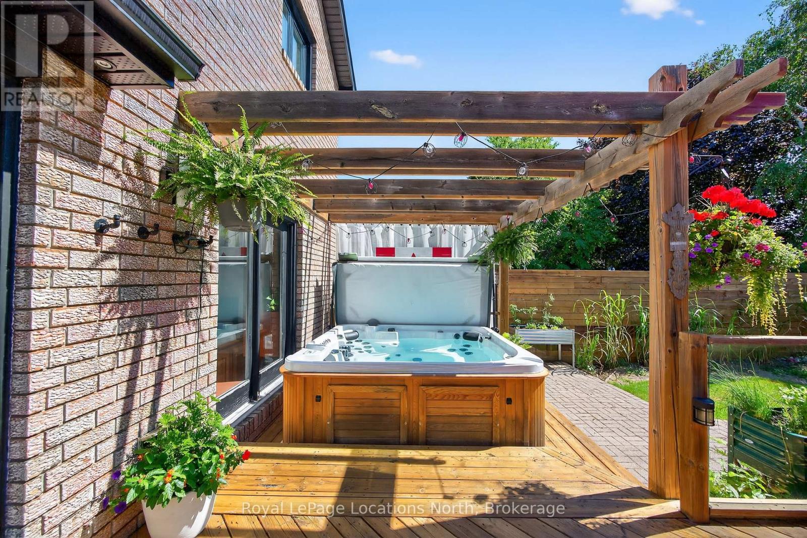 8 Burnside Court, Collingwood, Ontario  L9Y 4R7 - Photo 7 - S12493728