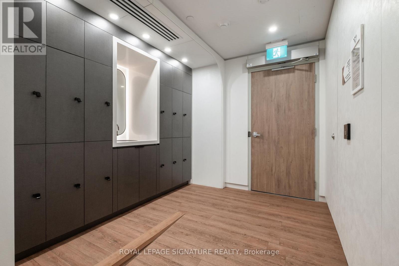 1226 - 1100 Sheppard Avenue W, Toronto, Ontario  M3K 0E4 - Photo 39 - W12480410