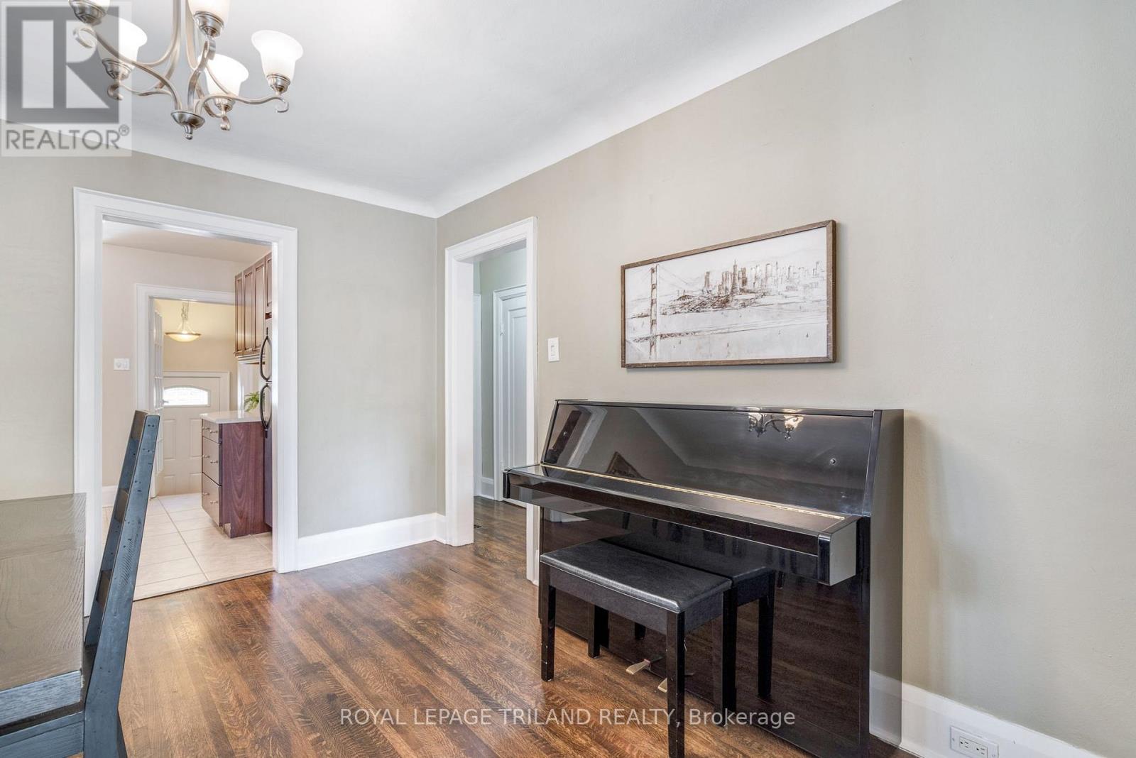 418 Cheapside Street, London East, Ontario  N5Y 3X1 - Photo 15 - X12493658