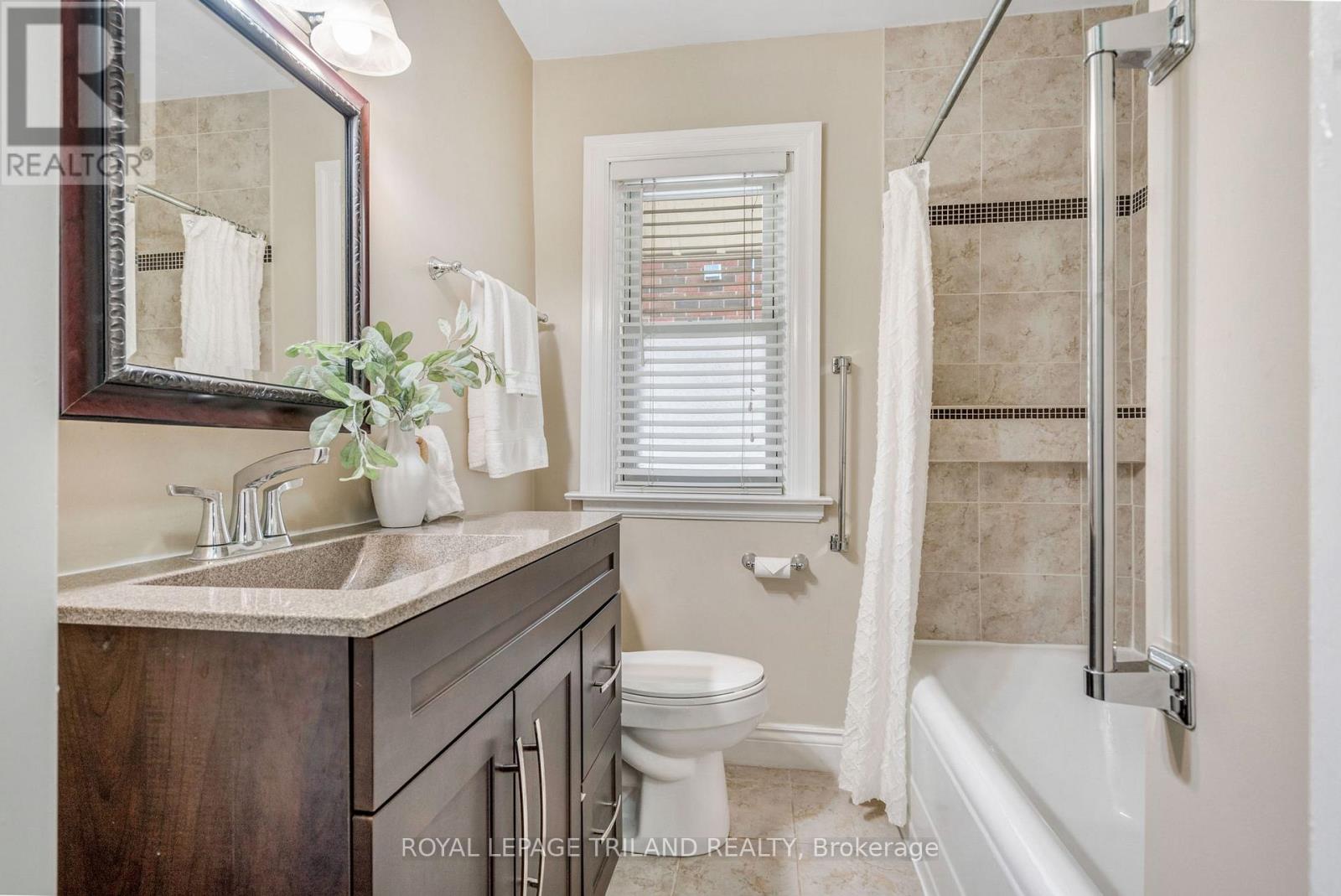 418 Cheapside Street, London East, Ontario  N5Y 3X1 - Photo 27 - X12493658