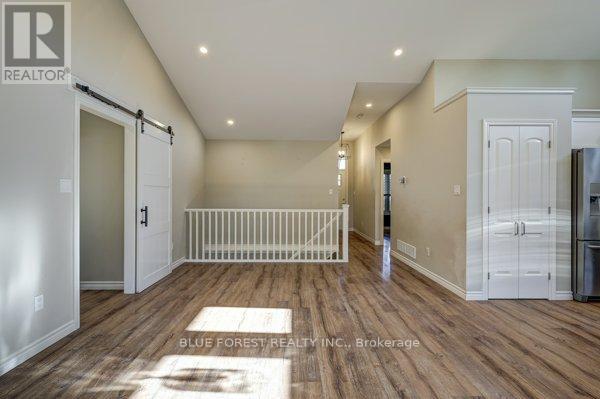 125 Old Field Lane S, Central Elgin, Ontario  N5L 0A9 - Photo 25 - X12493712