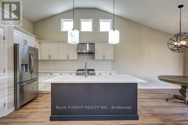 125 Old Field Lane S, Central Elgin, Ontario  N5L 0A9 - Photo 29 - X12493712