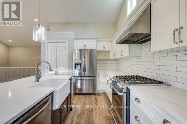 125 Old Field Lane S, Central Elgin, Ontario  N5L 0A9 - Photo 34 - X12493712