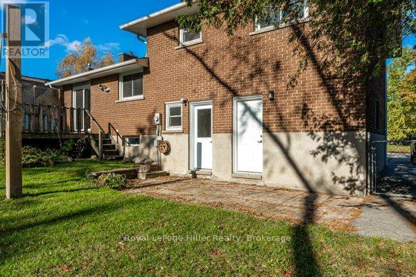 335 Britannia Street, Stratford, Ontario  N5A 5Z9 - Photo 36 - X12493692