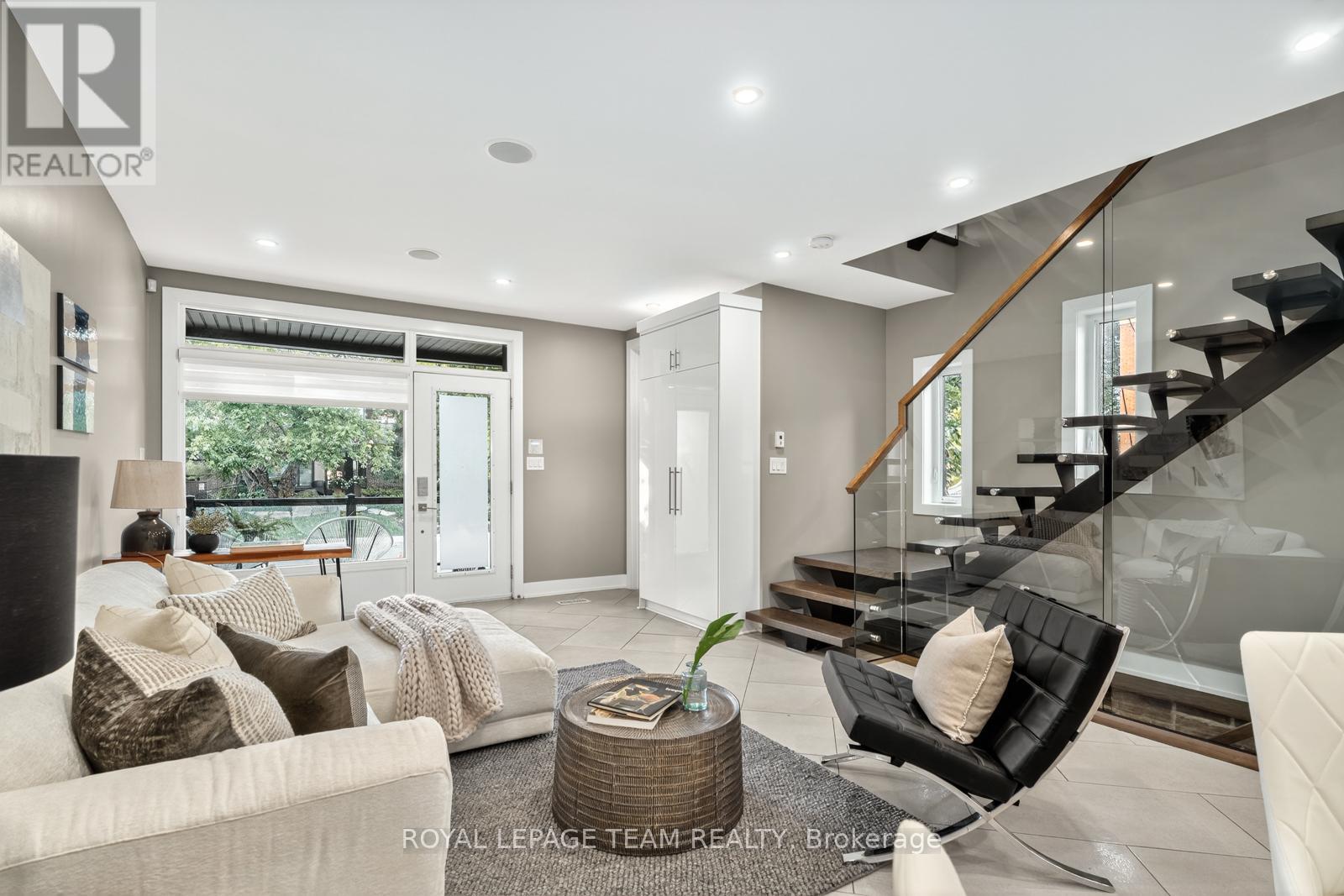 16 First Avenue, Ottawa, Ontario  K1S 2G2 - Photo 10 - X12493704