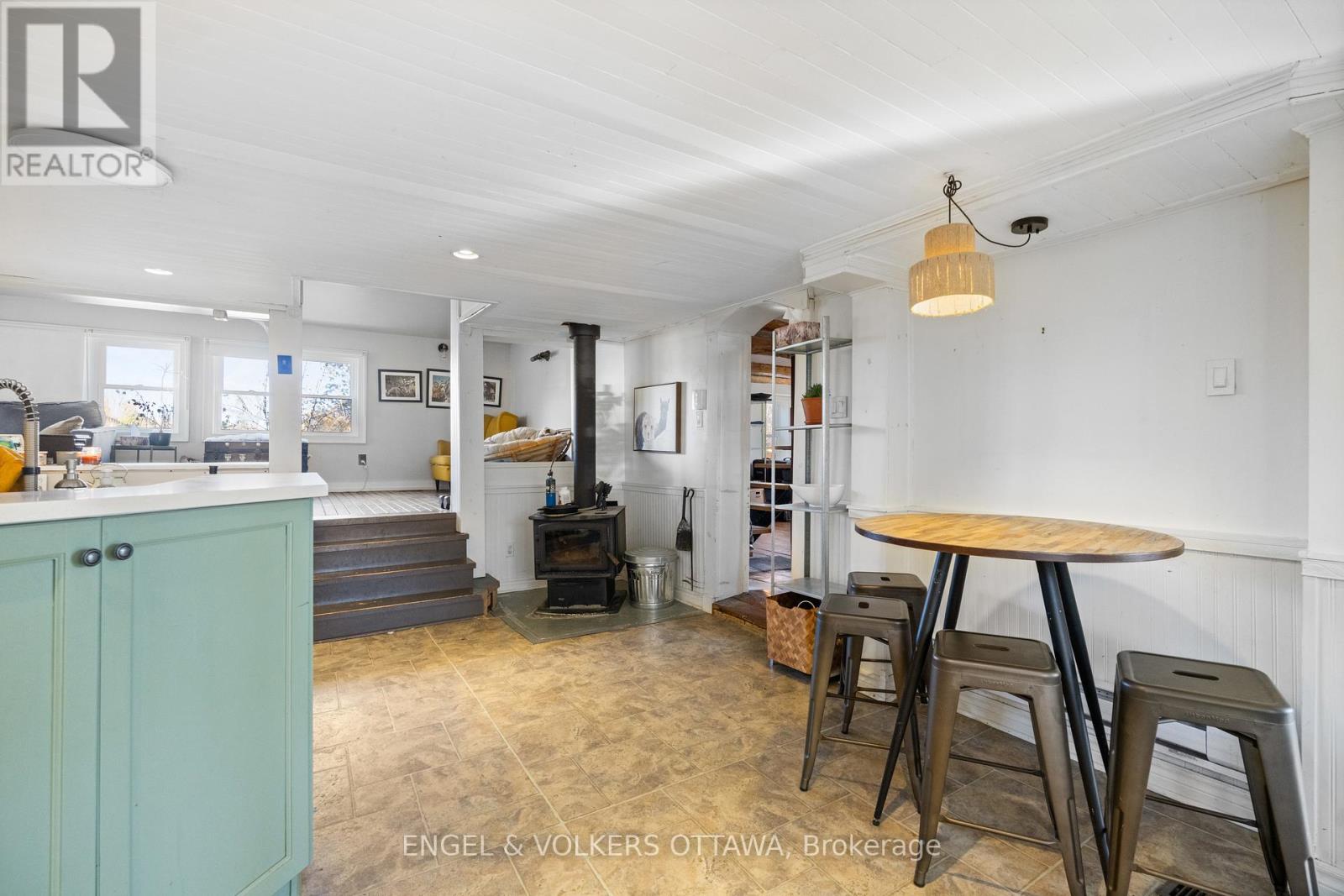 3749 Donnelly Drive, Ottawa, Ontario  K0G 1B0 - Photo 17 - X12493716