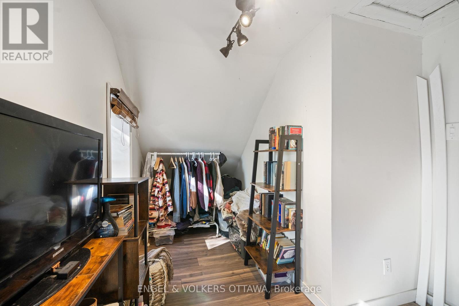 3749 Donnelly Drive, Ottawa, Ontario  K0G 1B0 - Photo 27 - X12493716