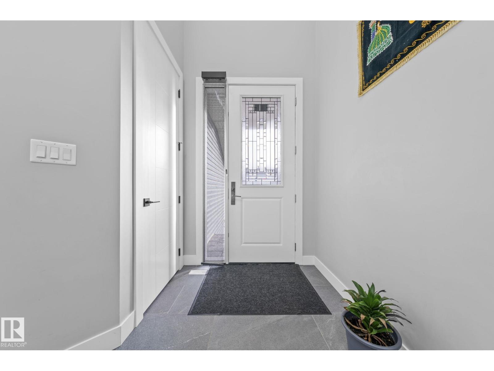 20920 128 Av Nw, Edmonton, Alberta  T5V 1C0 - Photo 4 - E4464101