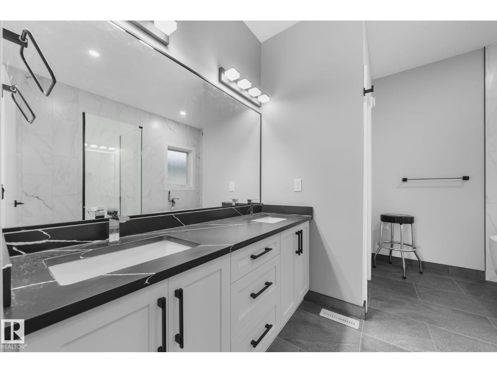 20920 128 Av Nw, Edmonton, Alberta  T5V 1C0 - Photo 40 - E4464101