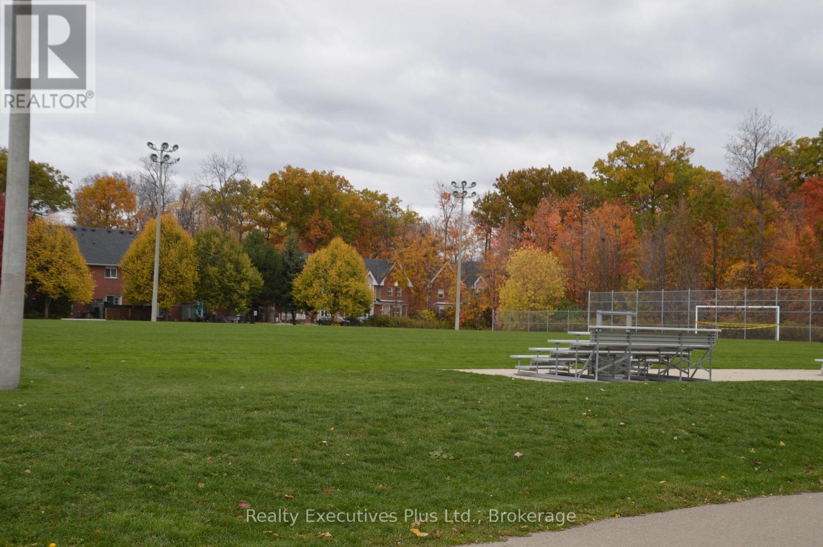 42 - 4200 Kilmer Drive W, Burlington, Ontario  L7M 4Y3 - Photo 44 - W12493672