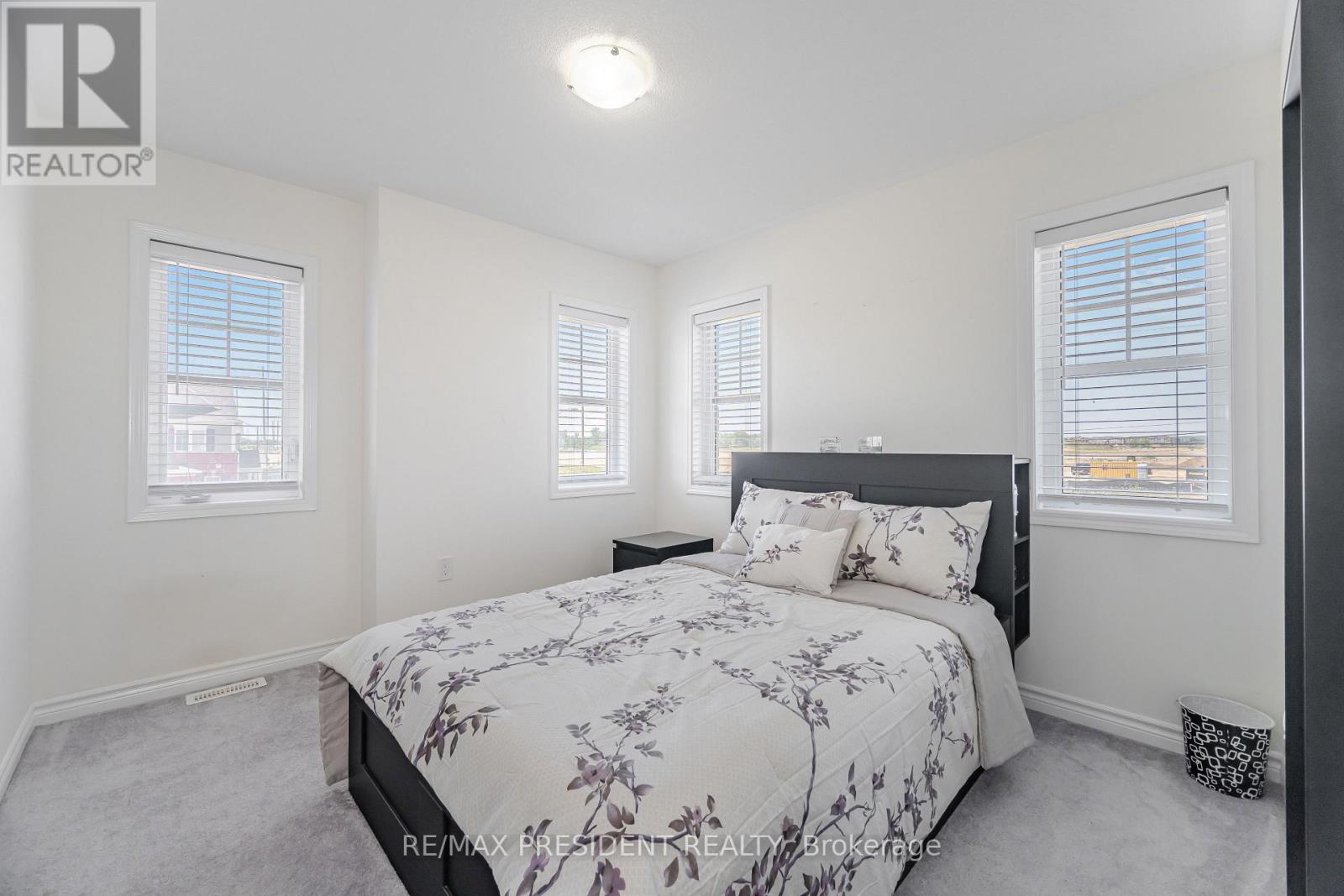 581 Edenbrook Hill Drive, Brampton, Ontario  L7A 4T4 - Photo 35 - W12493604