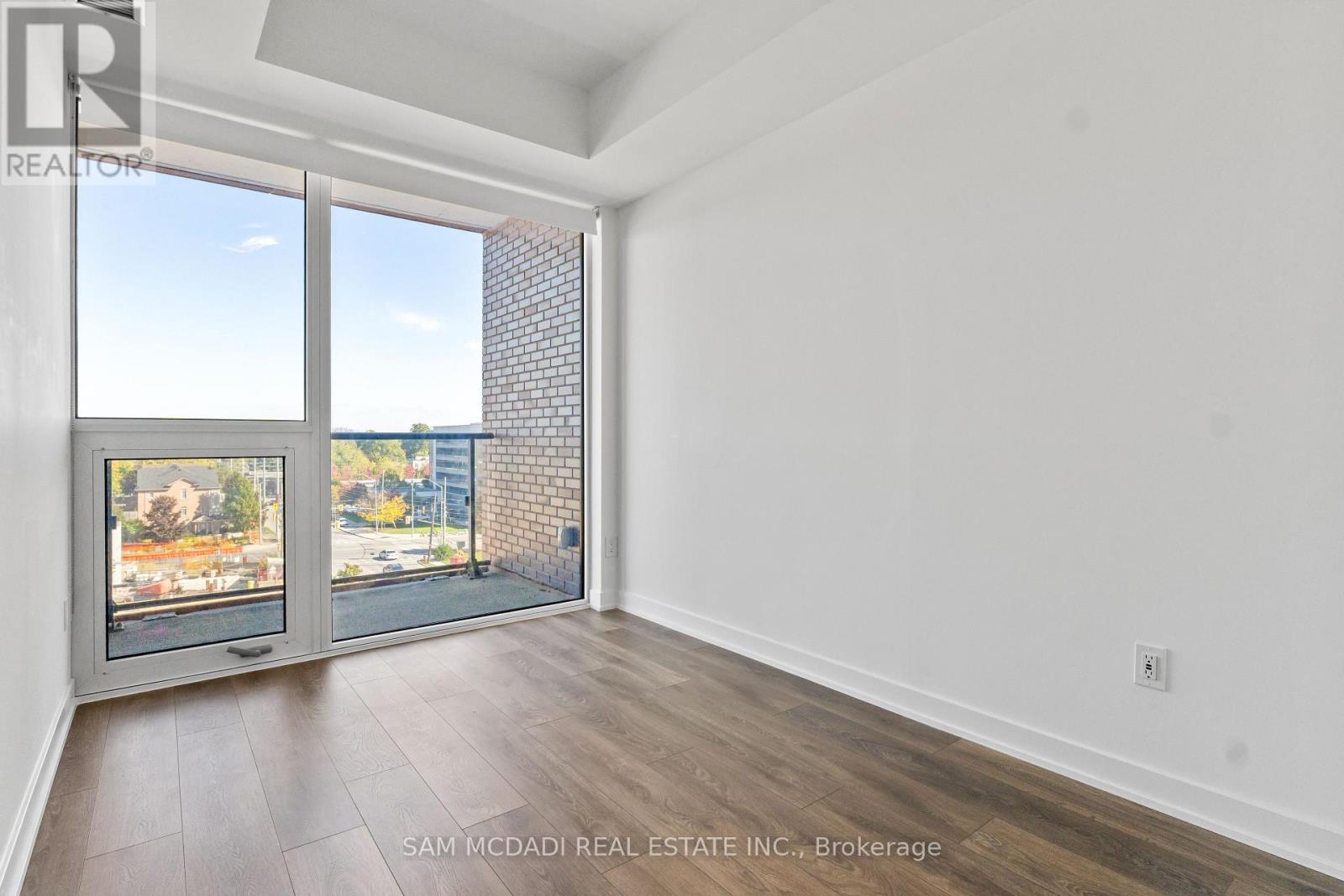 507 - 28 Ann Street, Mississauga, Ontario  L5G 0E1 - Photo 5 - W12493606