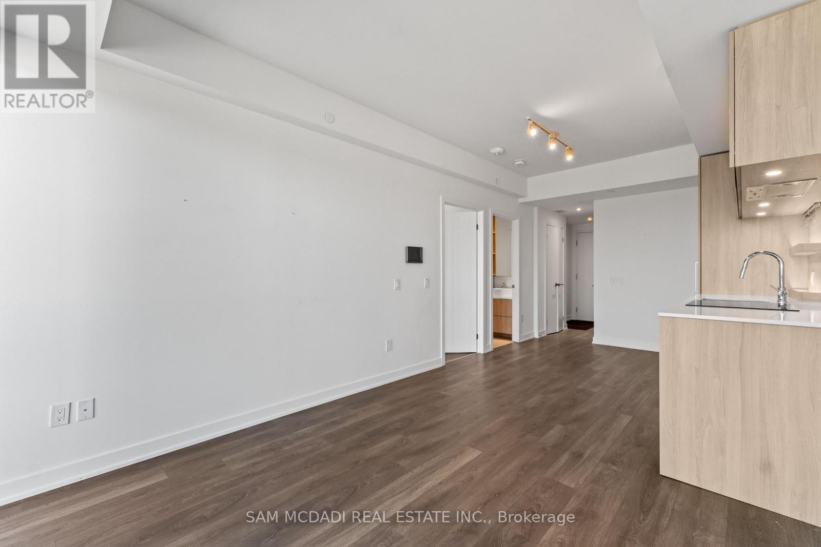 507 - 28 Ann Street, Mississauga, Ontario  L5G 0E1 - Photo 9 - W12493606