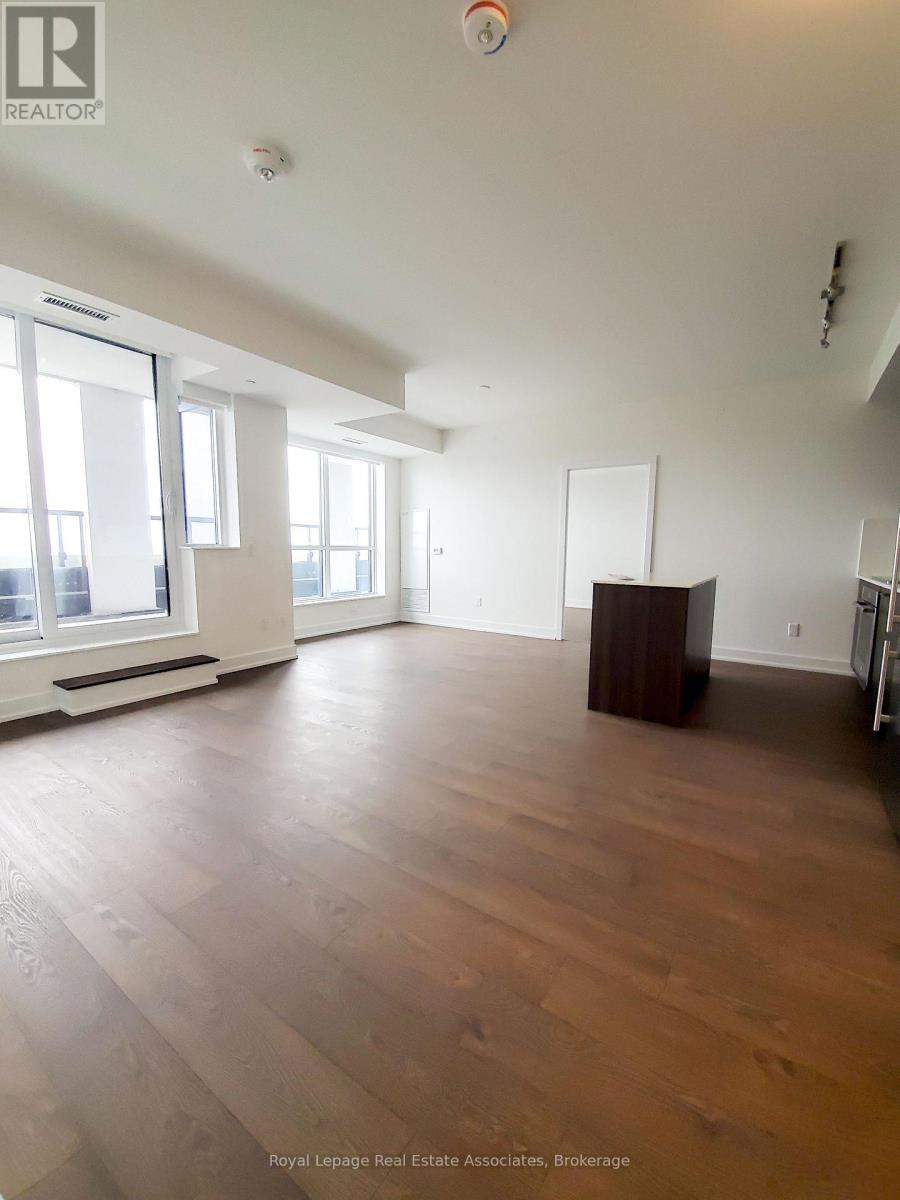 3636 - 5 Mabelle Avenue, Toronto, Ontario  M9A 0C8 - Photo 2 - W12493622