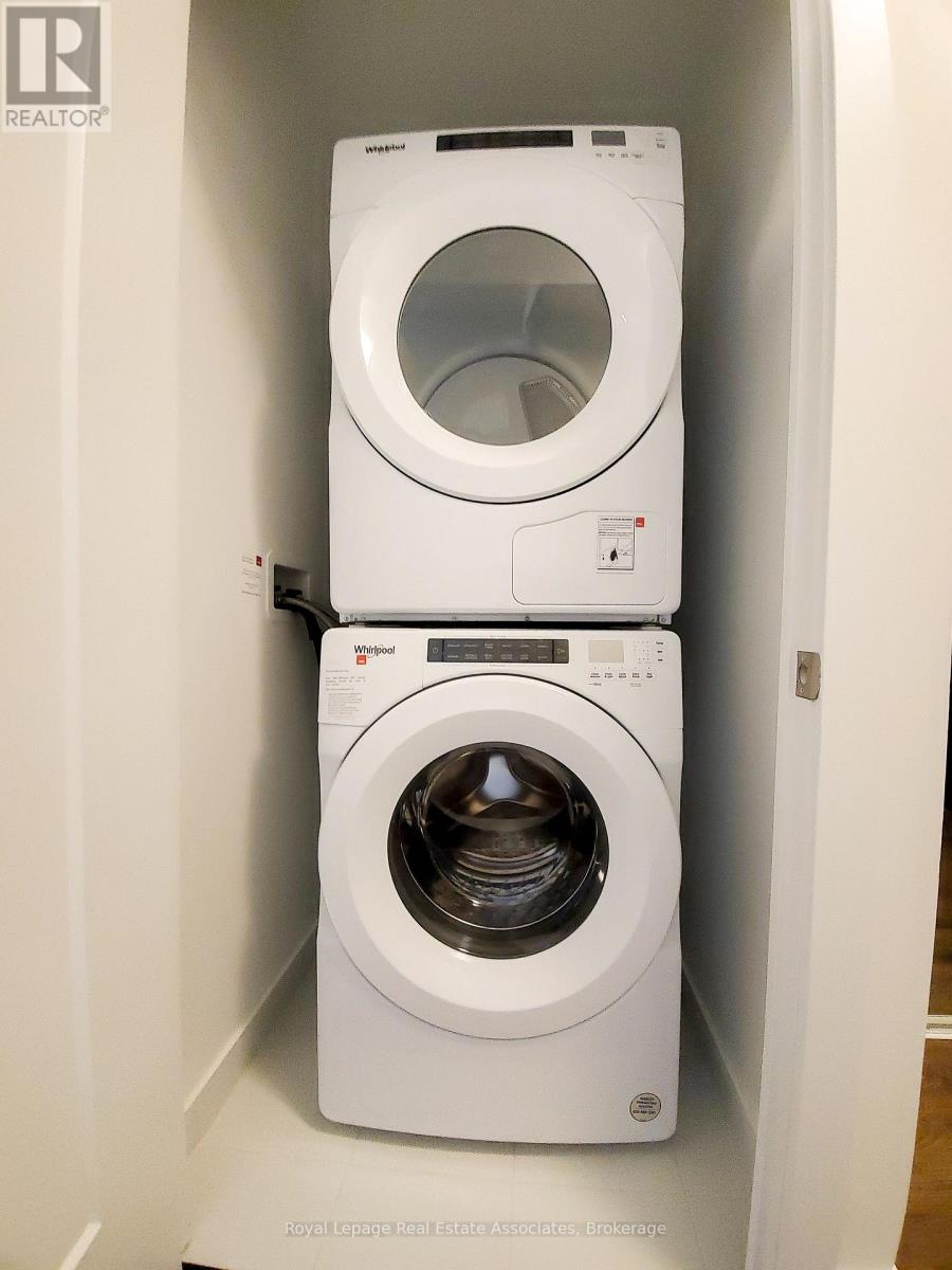 3636 - 5 Mabelle Avenue, Toronto, Ontario  M9A 0C8 - Photo 7 - W12493622