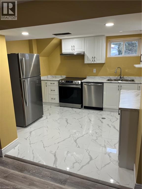 164 Wise Court Unit# Lower, Hamilton, Ontario  L8T 2M2 - Photo 3 - 40784422