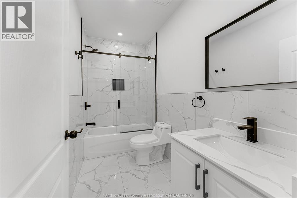 409 Hall Unit# A, Windsor, Ontario  N9A 2L7 - Photo 7 - 25027628