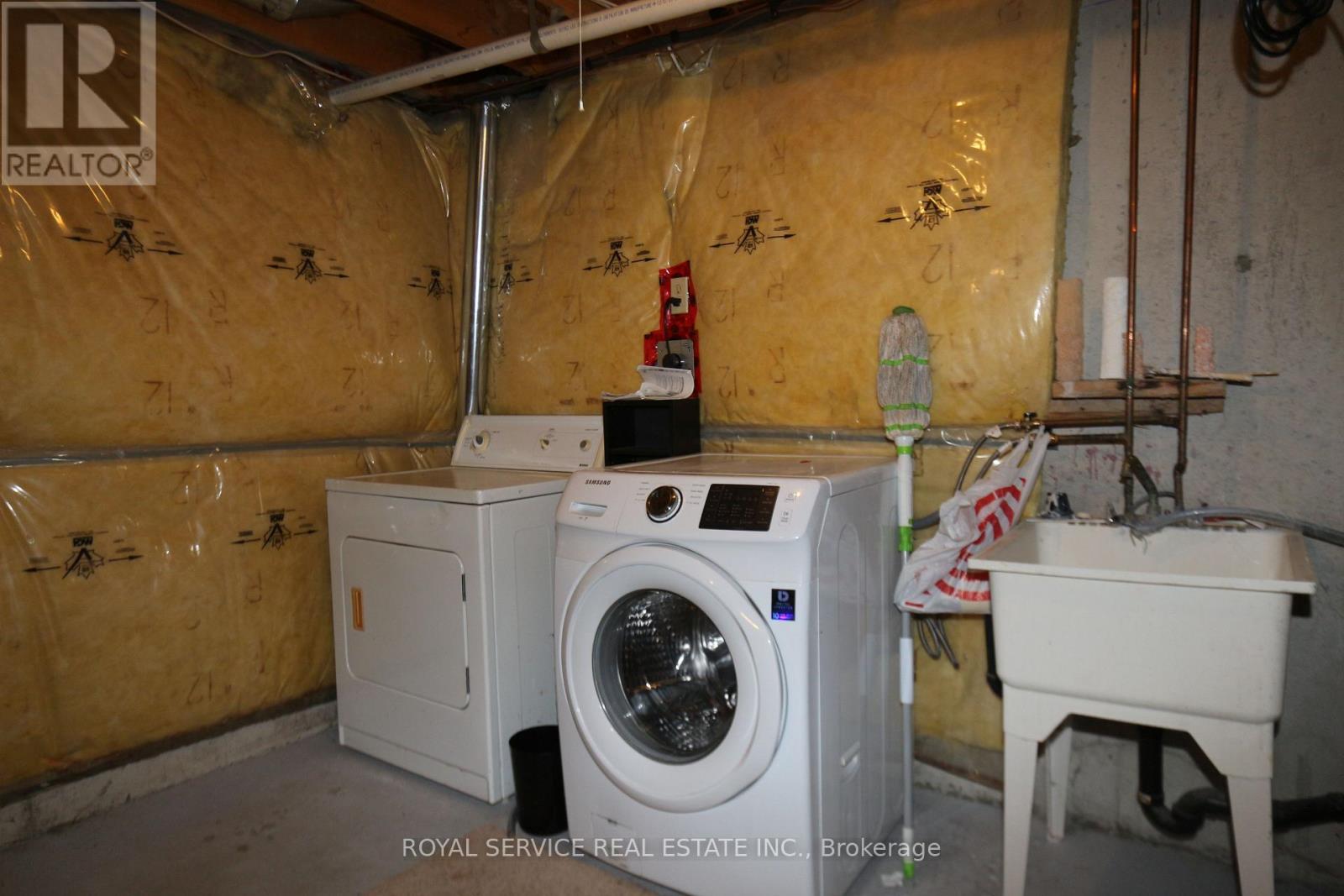 35 Landerville Lane, Clarington (Bowmanville), Ontario  L1C 4W8 - Photo 27 - E12493764