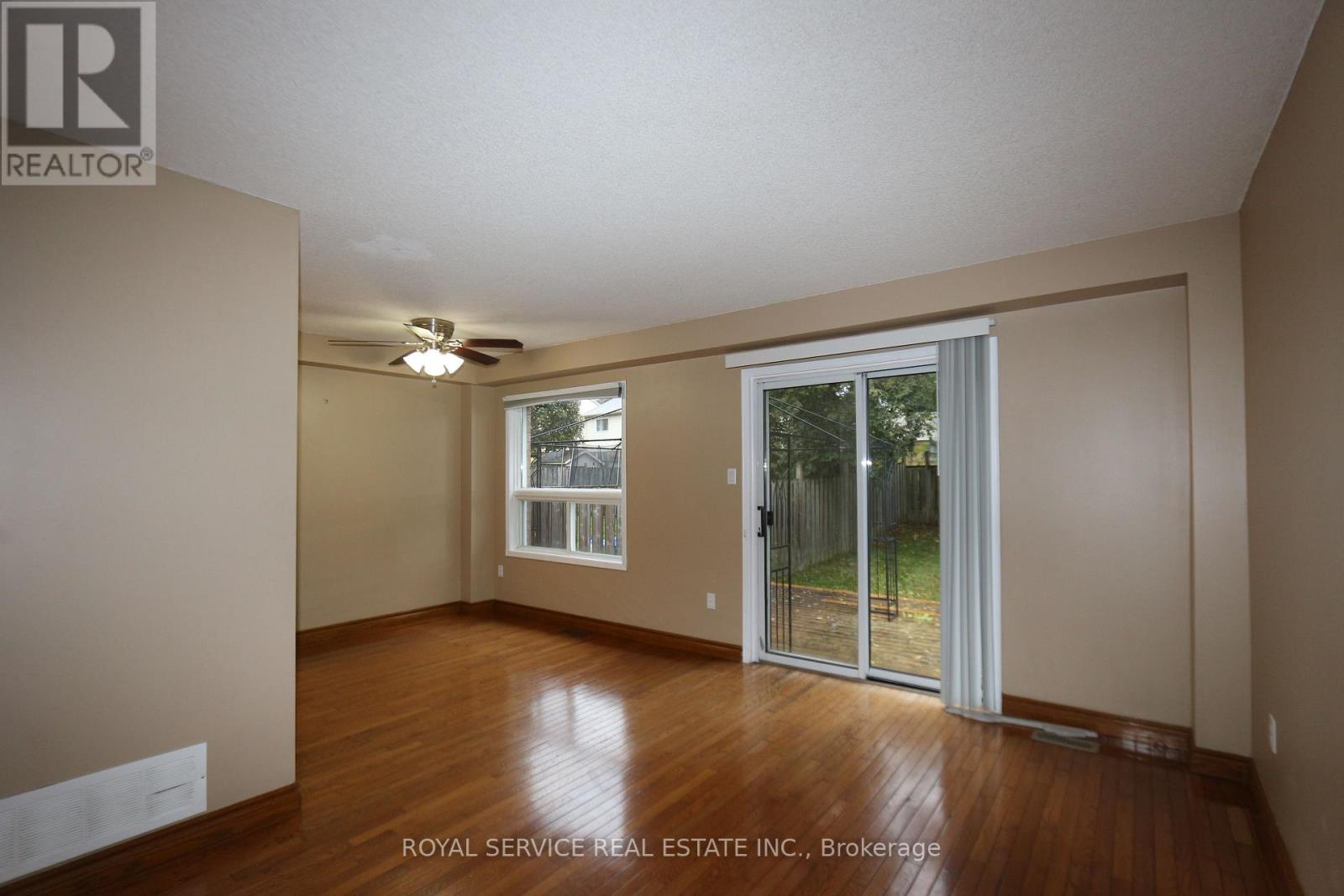 35 Landerville Lane, Clarington (Bowmanville), Ontario  L1C 4W8 - Photo 7 - E12493764