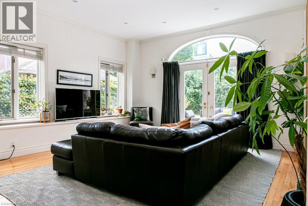 3 Turner Avenue, Hamilton, Ontario  L8P 3K4 - Photo 26 - 40780764