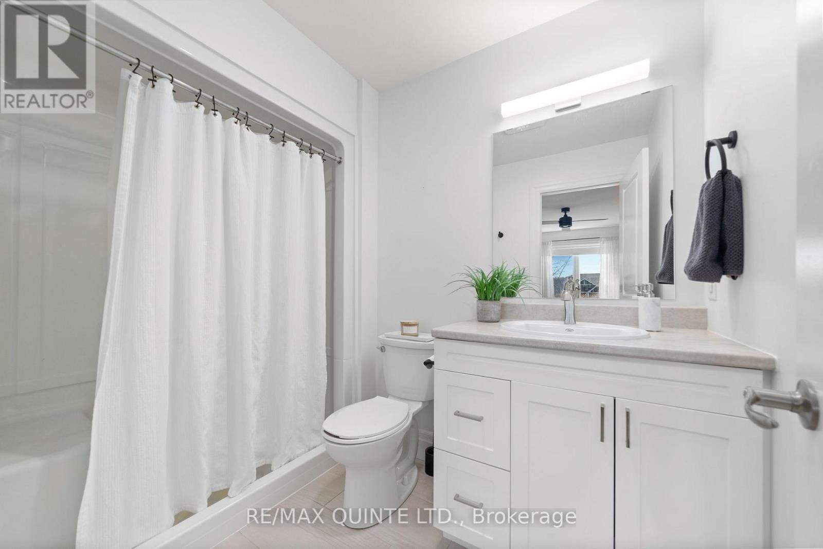 36 Campbell Crescent, Prince Edward County, Ontario  K0K 2T0 - Photo 15 - X12493690