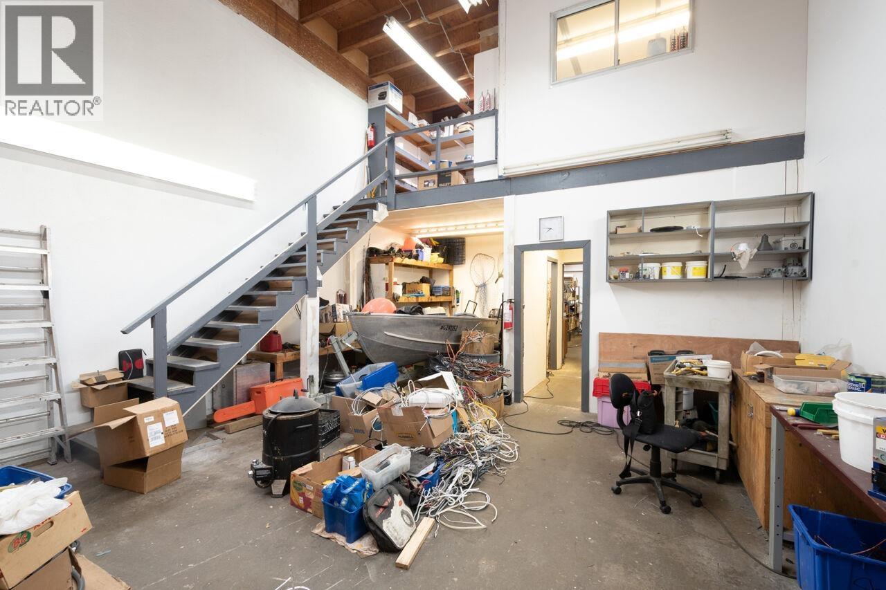 3 2330 Tyner Street, Port Coquitlam, British Columbia  V3C 2Z1 - Photo 11 - C8073379