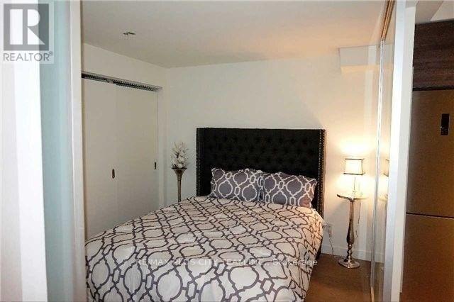 519 - 111 Bathurst Street, Toronto, Ontario  M5V 0M9 - Photo 8 - C12486758