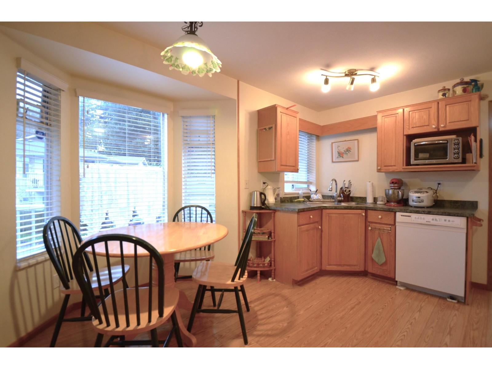 109 10584 153 Street, Surrey, British Columbia  V3R 9V1 - Photo 11 - R3062315