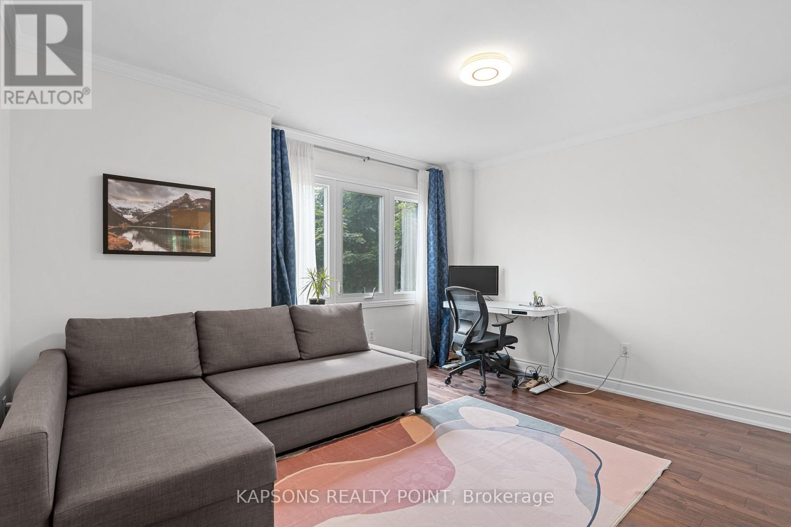 1255 Woodhill Court, Mississauga, Ontario  L5E 3H2 - Photo 38 - W12493350